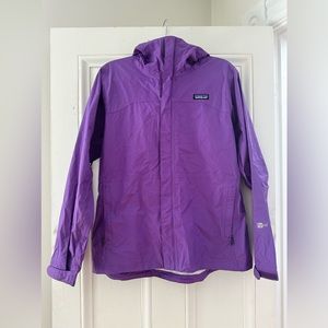 NWOT Patagonia rain jacket